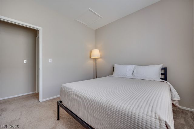9588 Ensworth Street, Las Vegas, NV 89123
