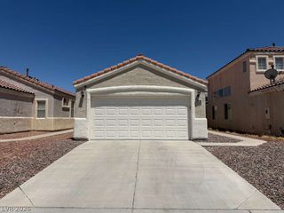 9588 Ensworth Street, Las Vegas, NV 89123
