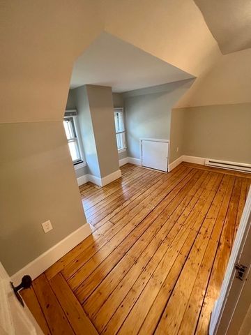 130 Vernon Street 2, Worcester, MA 01610