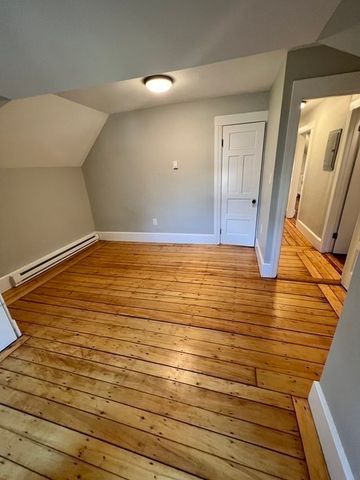 130 Vernon Street 2, Worcester, MA 01610