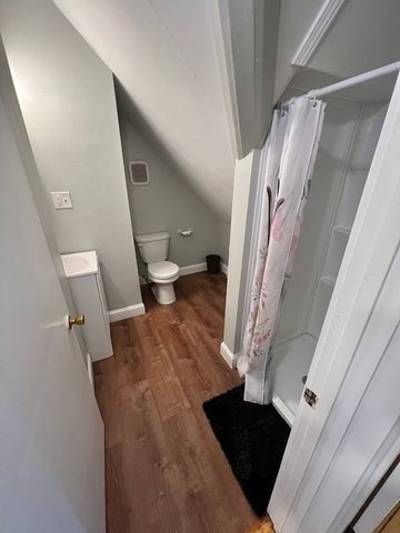 130 Vernon Street 2, Worcester, MA 01610