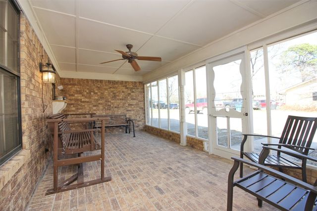 400 S Fordyce Street, Blooming Grove, TX 76626