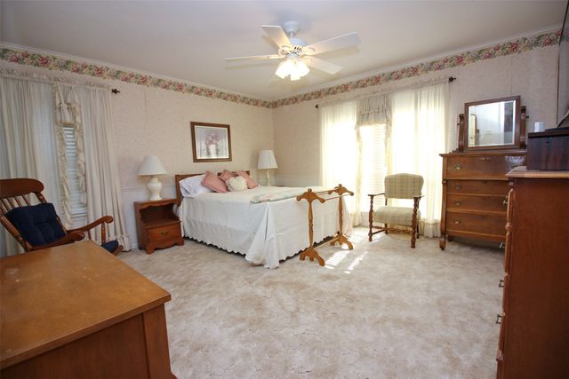 400 S Fordyce Street, Blooming Grove, TX 76626