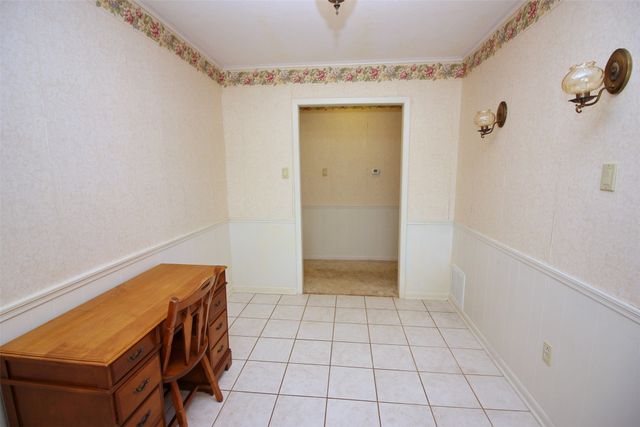 400 S Fordyce Street, Blooming Grove, TX 76626