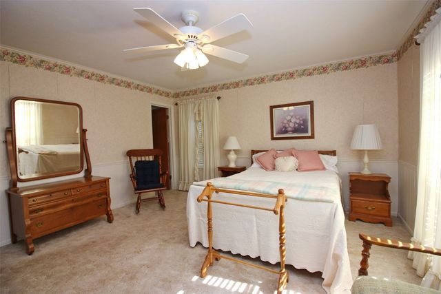 400 S Fordyce Street, Blooming Grove, TX 76626