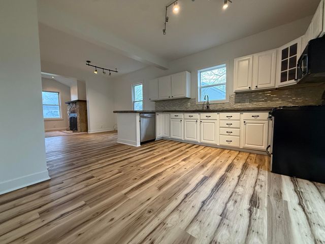 3967 Berrien Street, Weesaw Twp, MI 49125