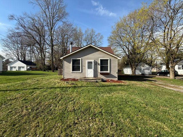 3967 Berrien Street, Weesaw Twp, MI 49125