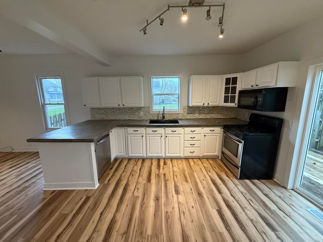 3967 Berrien Street, Weesaw Twp, MI 49125