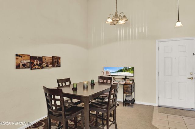 6111 MAGGIES Circle 115, Jacksonville, FL 32244