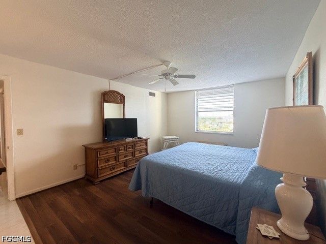 3490 N Key DR 506, North Fort Myers, FL 33903