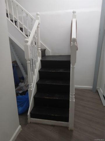 3233 Ely Avenue, Bronx, NY 10469