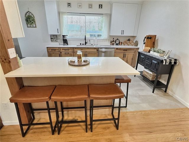 817 Lamont Cir, Cortlandville, NY 13045