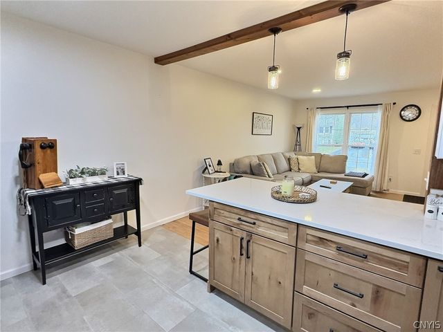 817 Lamont Cir, Cortlandville, NY 13045