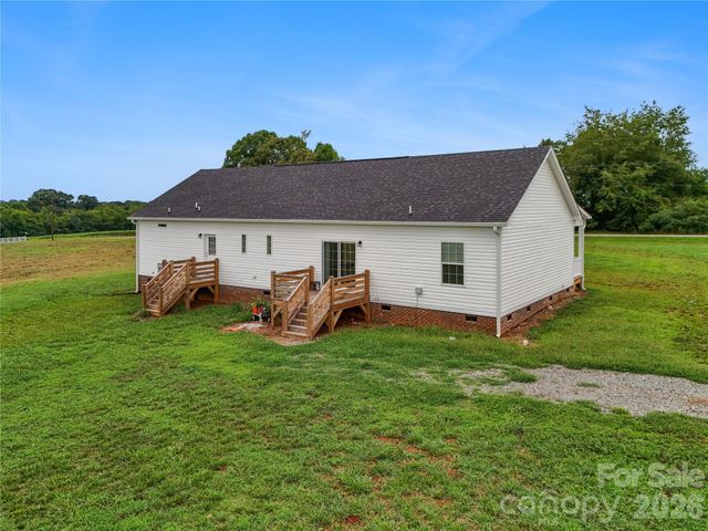 3467 Gaston Webbs Chapel Road, Crouse, NC 28033