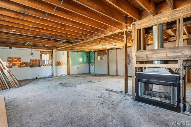 493 Brightstone Road, Farmington, MO 63640