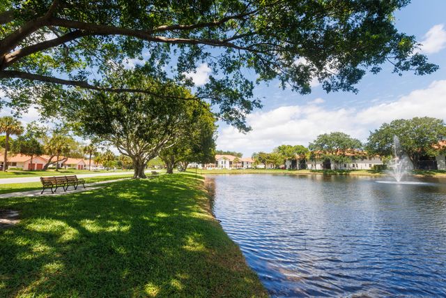 9700 Pavarotti Terrace 102, Boynton Beach, FL 33437