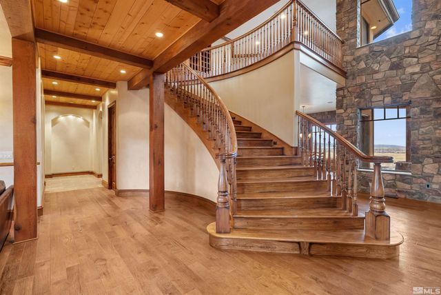 525 Cable Canyon Way, Fernley, NV 89408