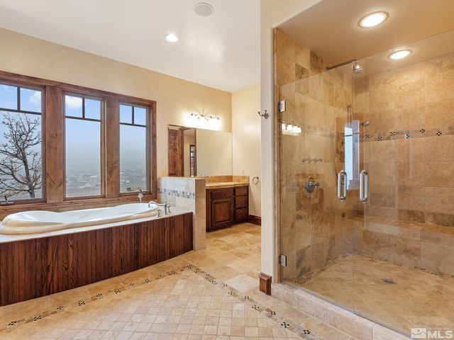 525 Cable Canyon Way, Fernley, NV 89408