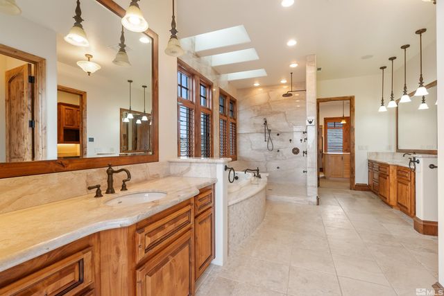525 Cable Canyon Way, Fernley, NV 89408