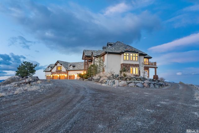525 Cable Canyon Way, Fernley, NV 89408
