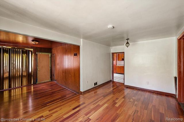 20127 Birwood Street, Detroit, MI 48221
