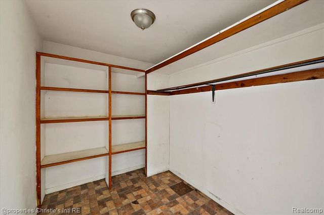 20127 Birwood Street, Detroit, MI 48221