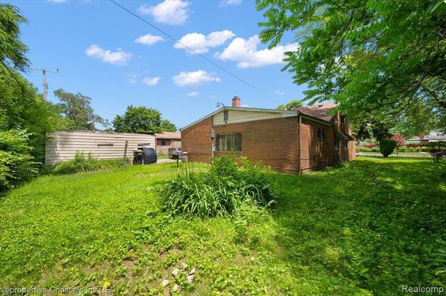20127 Birwood Street, Detroit, MI 48221