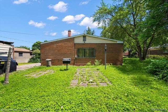 20127 Birwood Street, Detroit, MI 48221