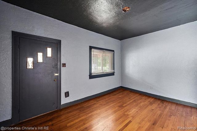 20127 Birwood Street, Detroit, MI 48221
