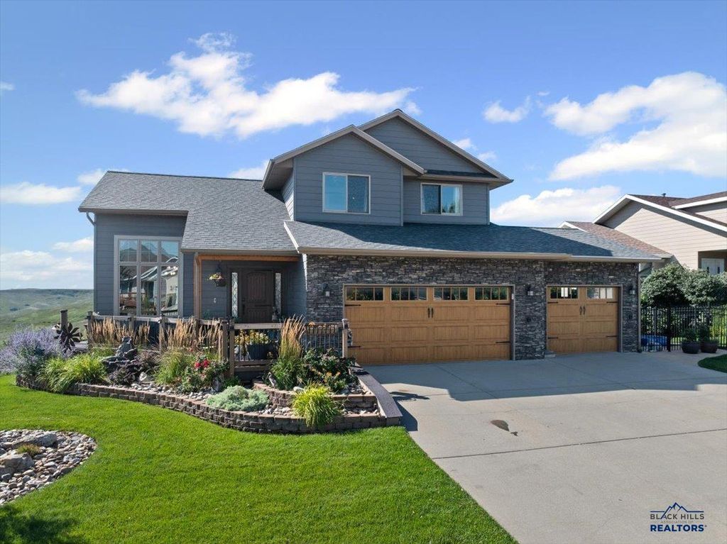 6632 WELLINGTON DR, Rapid City, SD 57702