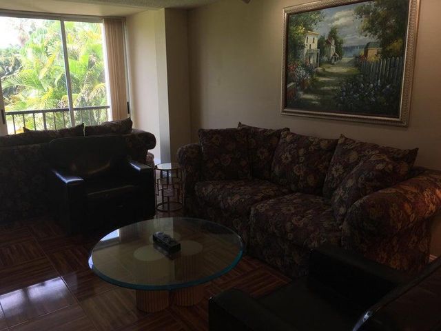 4070 Tivoli Court 202, Lake Worth, FL 33467