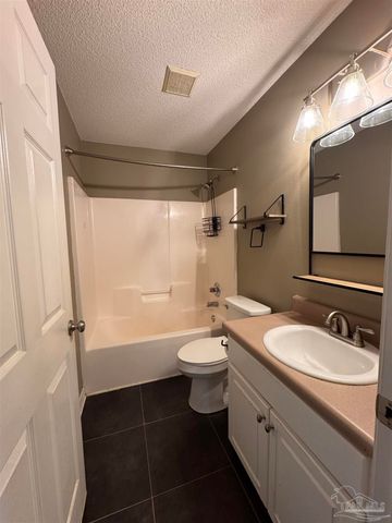 3762 Mcnemar Ct, Gulf Breeze, FL 32563