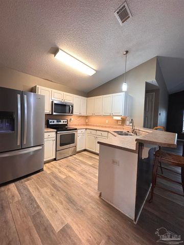 3762 Mcnemar Ct, Gulf Breeze, FL 32563