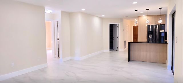 11516 SW 54th Street, Cooper City, FL 33330