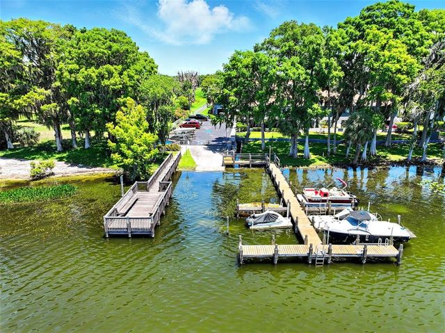 174 LAGO VISTA BOULEVARD, Casselberry, FL 32707