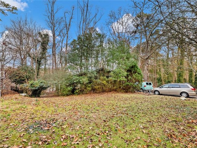 5955 Truman Mountain Road, Gainesville, GA 30506