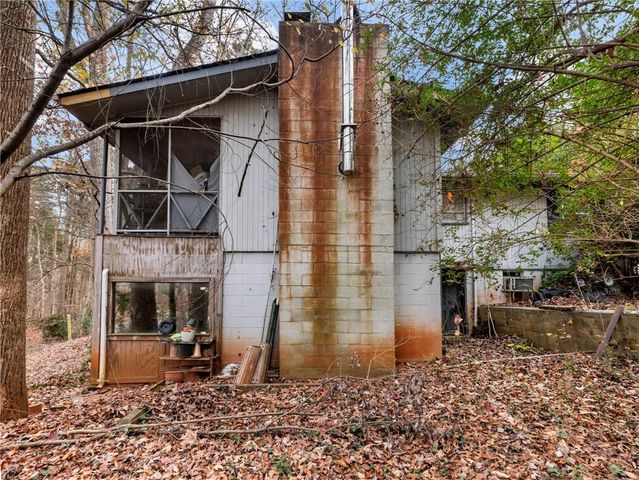 5955 Truman Mountain Road, Gainesville, GA 30506