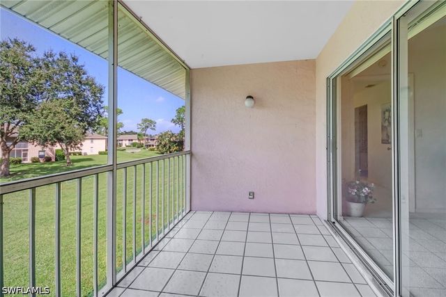 1406 Churchill CIR 203, Naples, FL 34116