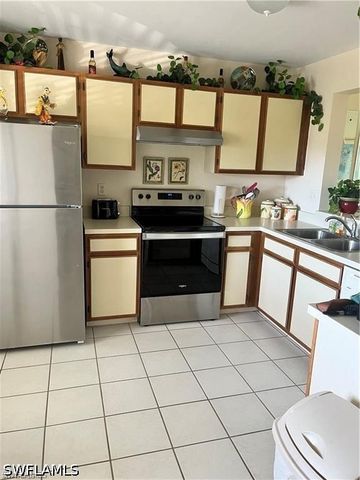 1406 Churchill CIR 203, Naples, FL 34116