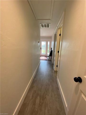 5156 Sunnybrook CT, Cape Coral, FL 33904
