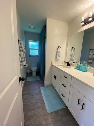 5156 Sunnybrook CT, Cape Coral, FL 33904