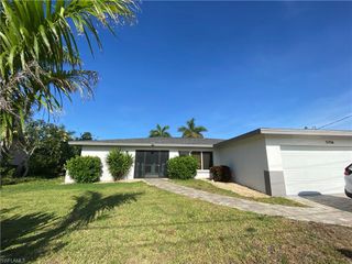 5156 Sunnybrook CT, Cape Coral, FL 33904