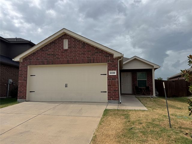 2430 Russell Street, Crandall, TX 75114