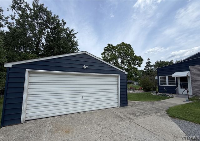 1228 Losson Road, Cheektowaga, NY 14227