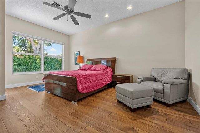 6634 JOG PALM Drive, Boynton Beach, FL 33437