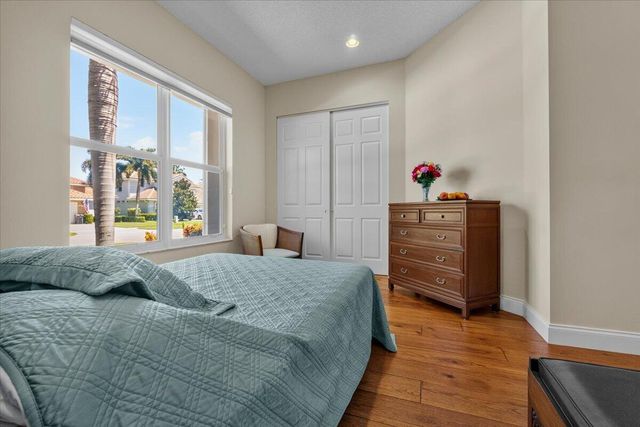 6634 JOG PALM Drive, Boynton Beach, FL 33437