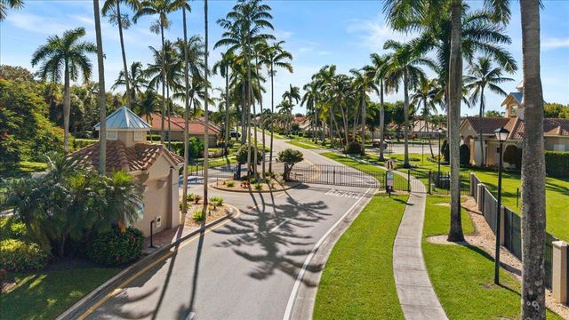 6634 JOG PALM Drive, Boynton Beach, FL 33437