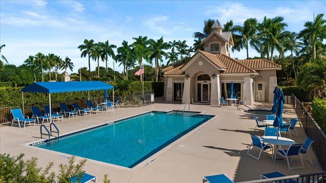 6634 JOG PALM Drive, Boynton Beach, FL 33437