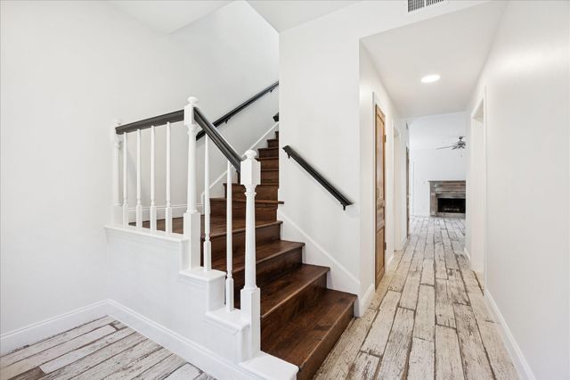 854 Augusta Drive 854, Houston, TX 77057