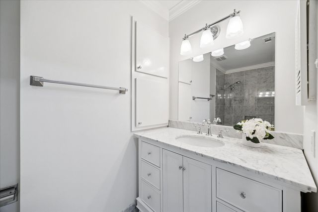 854 Augusta Drive 854, Houston, TX 77057